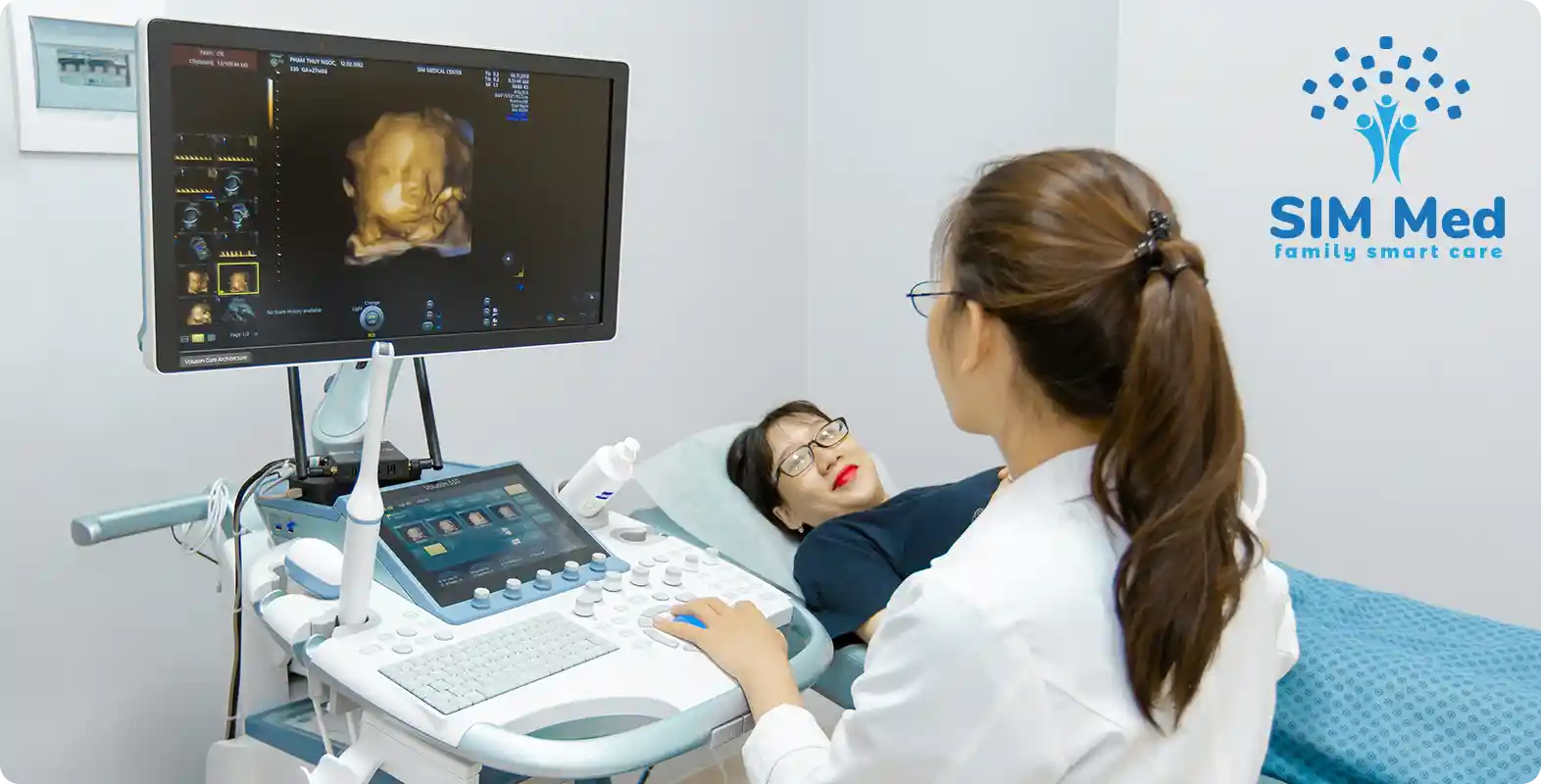Khoa Sản tại SIM Medical Center cung cấp các dịch vụ thăm khám chẩn đoán, điều trị và tư vấn toàn bộ bệnh lý về sản khoa, hỗ trợ và chăm sóc mẹ bầu trong suốt thời kỳ mang thai.